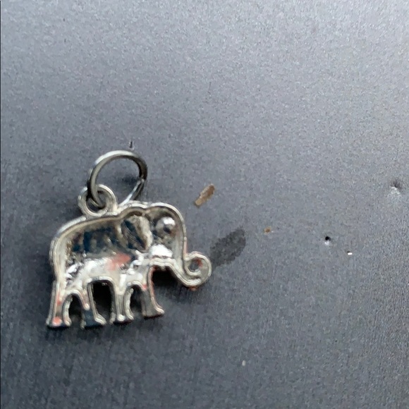 TINY ELEPHANT VINTAGE - Picture 4 of 4